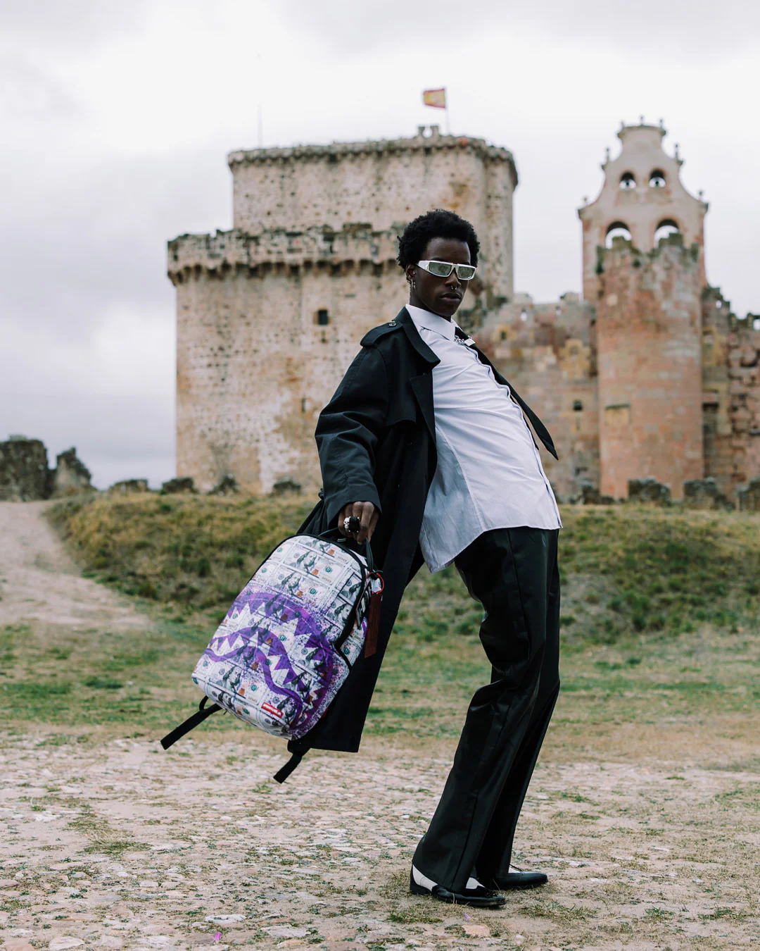 BILLIONS IN THE BANK BACKPACK - Image 4