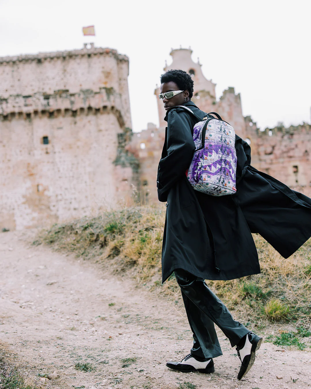 BILLIONS IN THE BANK BACKPACK - Image 6