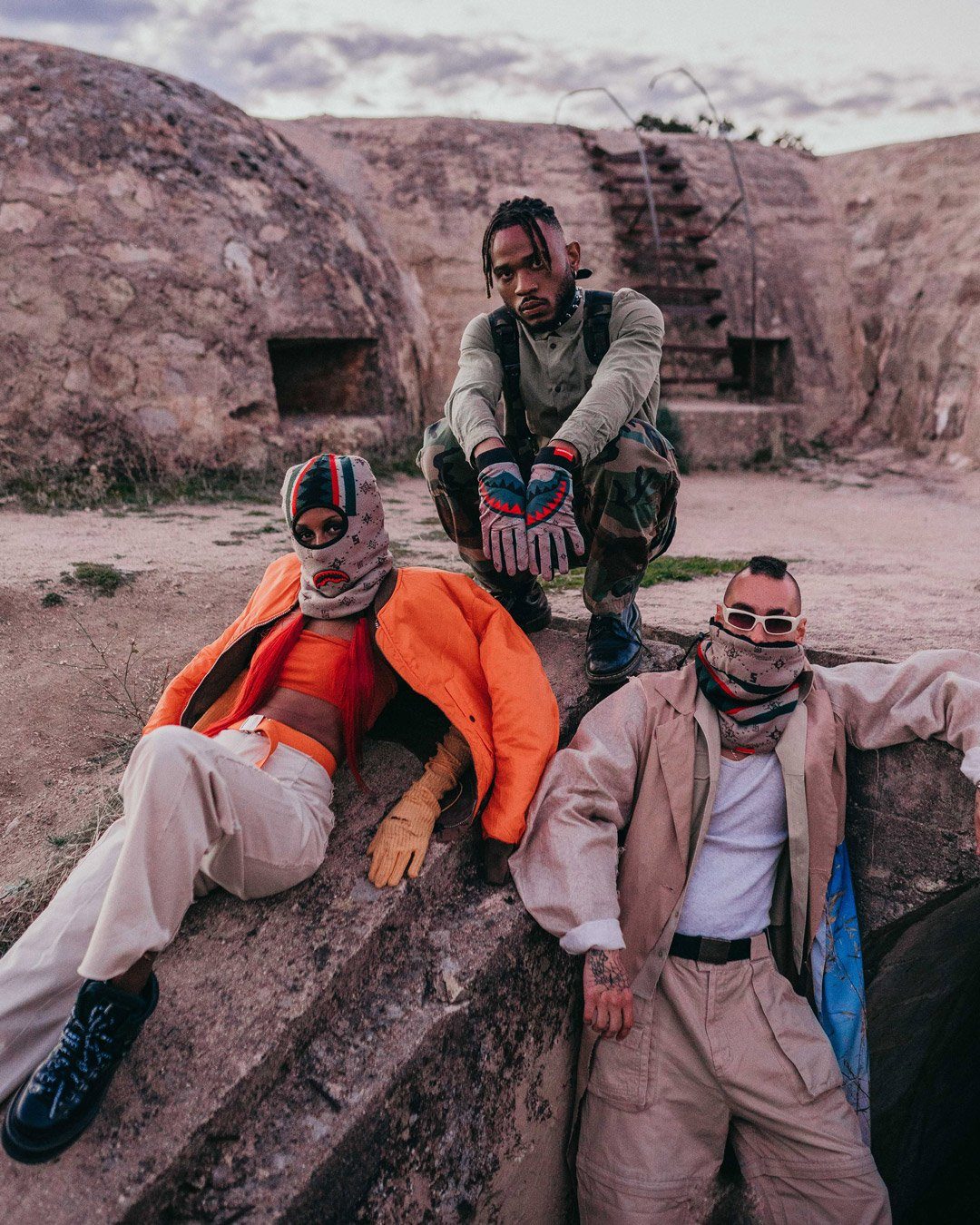 FIFTH AVENUE NECK WARMER - Image 9