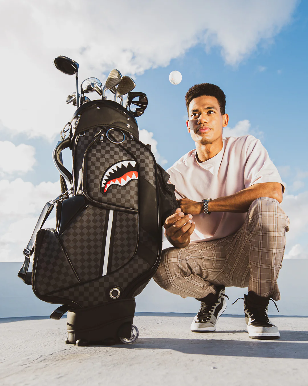 HENNY AIIR TO THE THRONE PRO GOLF BAG - Image 18