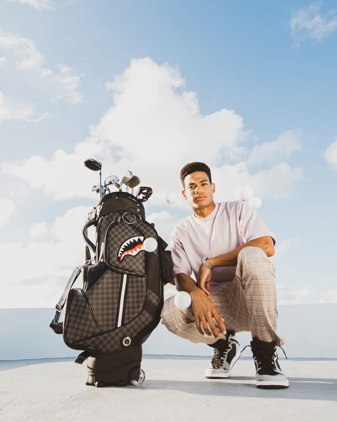 HENNY AIIR TO THE THRONE PRO GOLF BAG - Image 33