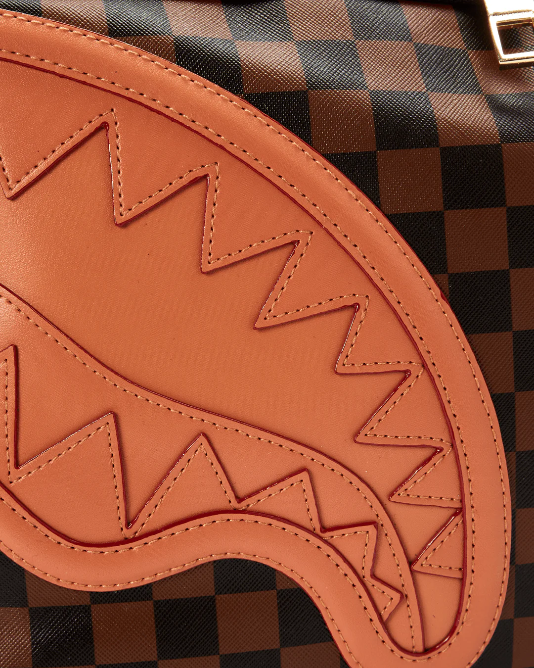 HENNY TRAVEL CASE - Image 8