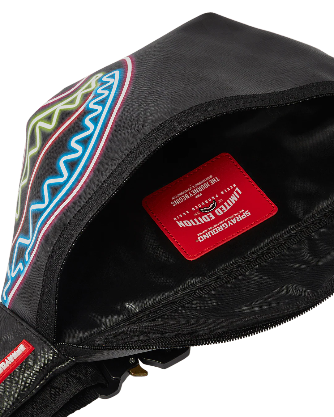 SHARKS IN PARIS GLOW SAVVY CROSSBODY - Image 5